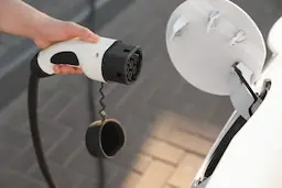 Sähköautojen latauspisteet